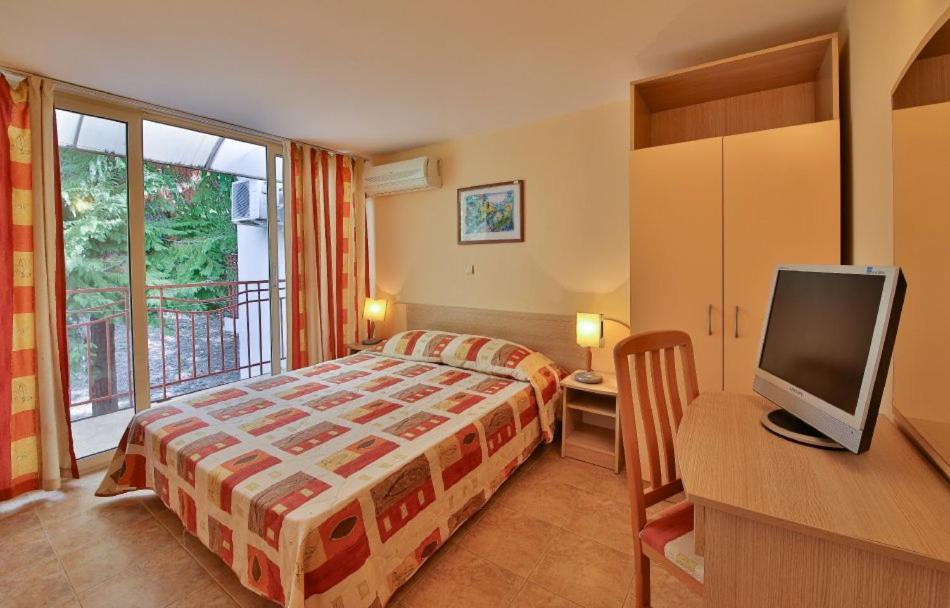 Villas Magnolia Albena Bagian luar foto