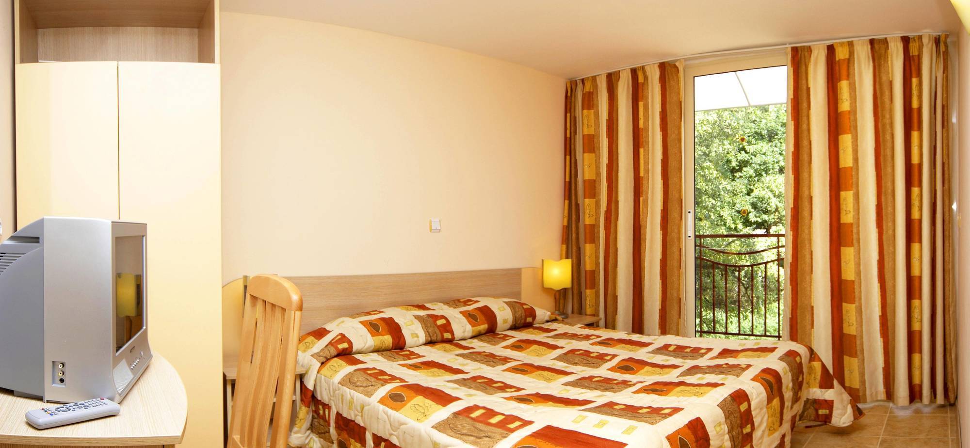 Villas Magnolia Albena Bagian luar foto