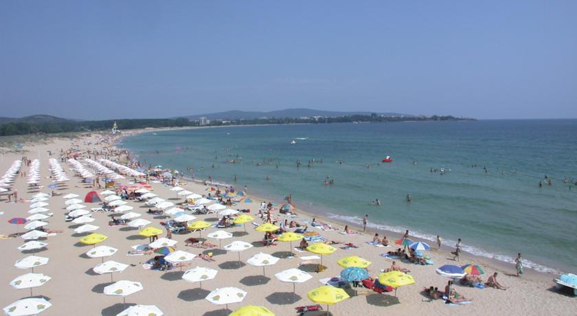 Villas Magnolia Albena Bagian luar foto